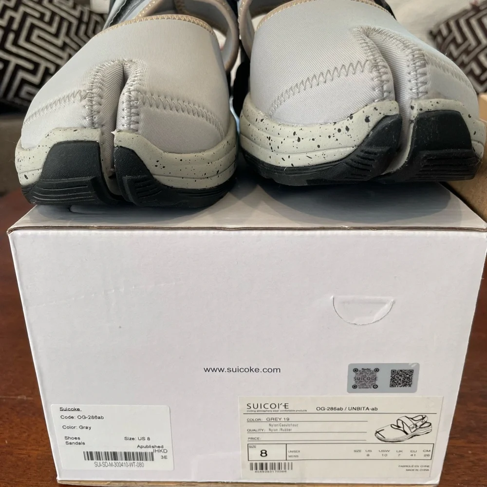 Suicoke Gray Split-Toe Shoes - Picture 5 of 5